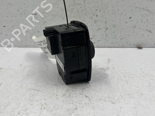 Switch CITROËN DS5 2.0 HDi 200 Hybrid4 All-wheel Drive | BP24469139I30 - Image 3