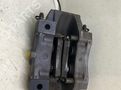 Used Left front brake caliper Left front brake caliper 38326692 38326692