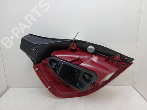 Højre baglygte Højre baglygte RENAULT CLIO III (BR0/1, CR0/1) 1.2 16V (BR02, BR0J, BR11, CR02, CR0J, CR11) (75 hp) 36418120 36418120