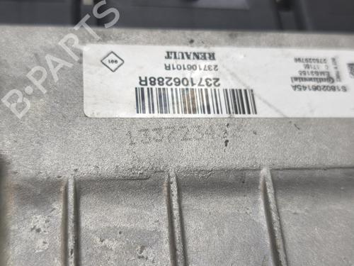 Used Engine control unit (ECU) Engine control unit (ECU) RENAULT MEGANE IV Hatchback (B9A/M/N_) 1.2 TCe 130 (B9MR) (130 hp) 39743018 39743018
