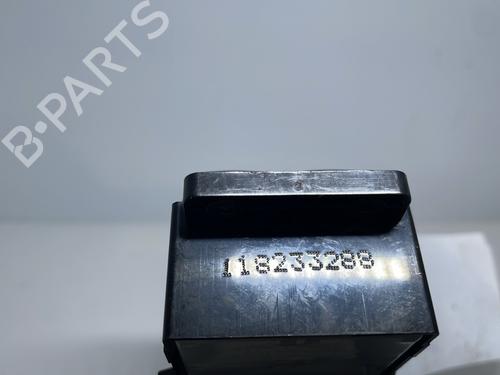 Used Left front window switch Left front window switch HYUNDAI i10 I (PA) 1.1 CRDi (75 hp) 32360095 32360095