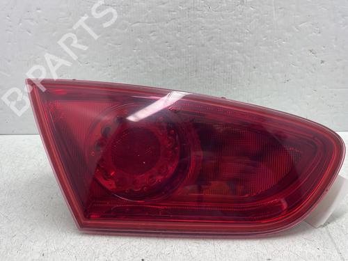 Farolim esquerdo da mala SEAT LEON (1P1) 1.6 TDI (105 hp) 32341317