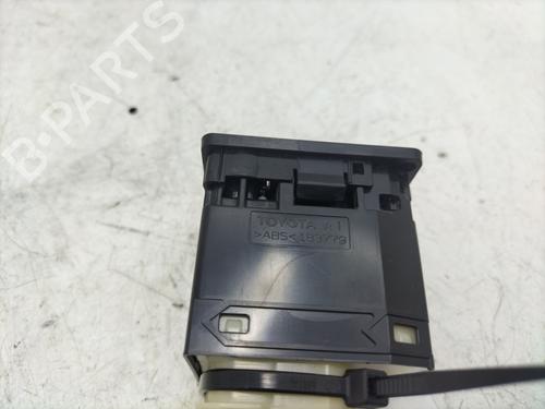 Used Mirror switch Mirror switch TOYOTA YARIS (_P13_) 1.5 Hybrid (NHP130_) (101 hp) 28362604 28362604
