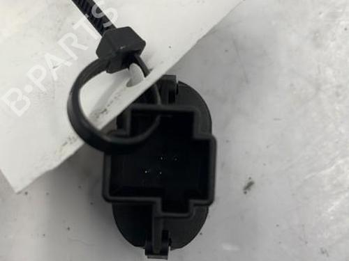 Used Right rear window switch FORD FOCUS I (DAW, DBW) 1.6 16V (100 hp) 22831306