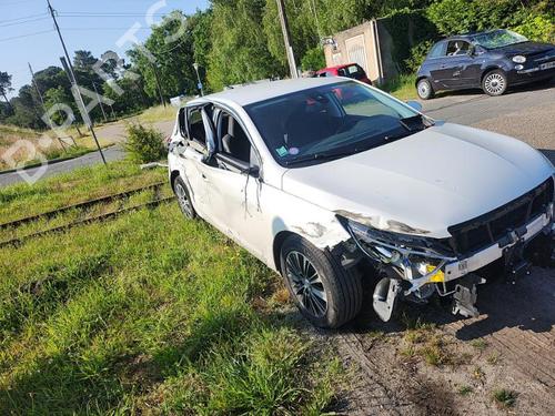 Used Parts PEUGEOT 308 II (LB_, LP_, LW_, LH_, L3_) 1.2 THP 130 (131 hp) 4268564