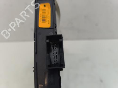 Used Warning switch Warning switch LANCIA YPSILON (312_) [2011-2026] 25996940 25996940