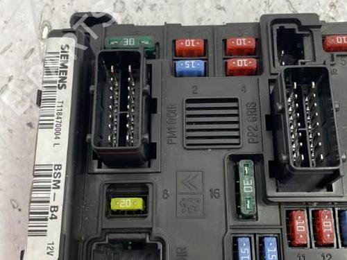 Used Fuse box Fuse box CITROËN C3 I (FC_, FN_) 1.4 HDi (68 hp) 22838482 22838482