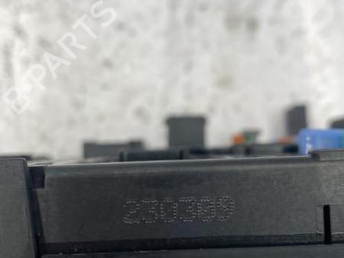 Used Fuse box Fuse box PEUGEOT 308 I (4A_, 4C_) 1.6 HDi (109 hp) 22837719 22837719