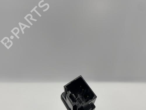 warning-switch-ford-fiesta-vii-hj-hf-2017-30719355 main image