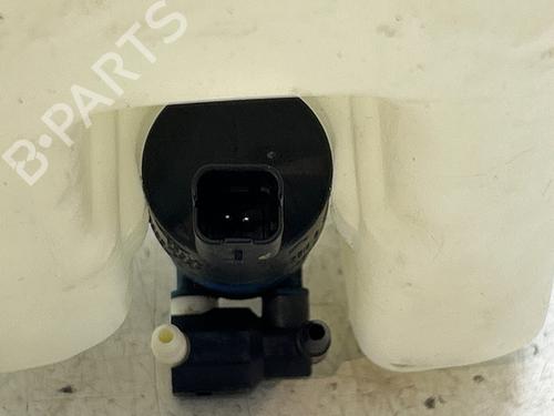 Used Windscreen washer tank Windscreen washer tank 39422610 39422610