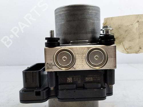 Used ABS pump ABS pump PEUGEOT PARTNER Box Body/MPV (K9) 1.5 BlueHDi 100 (102 hp) 22826656 22826656