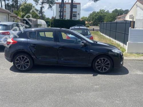 Card reader RENAULT MEGANE III Hatchback (BZ0/1_, B3_) 1.5 dCi (BZ09, BZ0D, BZ1W, BZ29, BZ14) | BP25758105E4 - Image 6