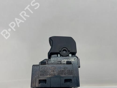 right-rear-window-switch-hyundai-ix20-jc-2010-2011-2012-2013-2014-2015-2016-2017-2018-2019-30545425 main image