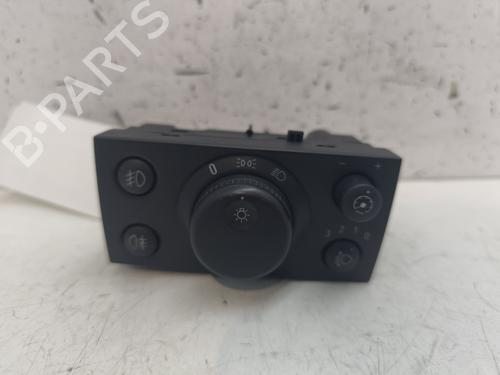 Used Headlight switch Headlight switch OPEL MERIVA A MPV (X03) 1.7 CDTI (E75) (100 hp) 27288137 27288137