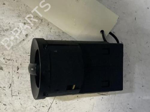 Used Headlight switch Headlight switch VW TRANSPORTER T5 Van (7HA, 7HH, 7EA, 7EH) 2.5 TDI (130 hp) 22833656 22833656