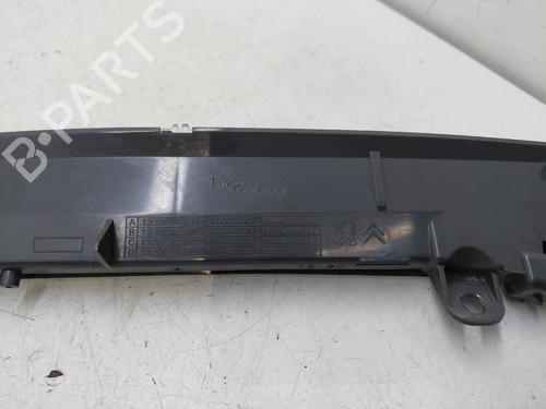 Third brake light CITROËN DS5 2.0 HDi 165 | BP38185675L11 - Image 2