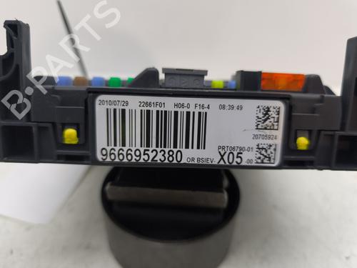 Fuse box CITROËN C3 Picasso (SH_) 1.6 HDi | BP30162487E1