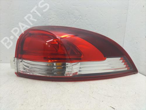 right-taillight-renault-clio-iv-grandtour-kh_-2012-2013-2014-2015-2016-2017-2018-2019-2020-2021-32228395 main image