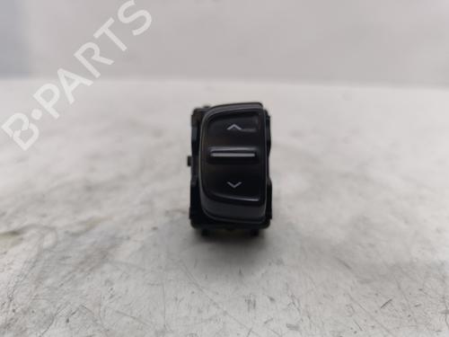 Used Right front window switch Right front window switch DACIA SANDERO II 1.2 (73 hp) 29054564 29054564