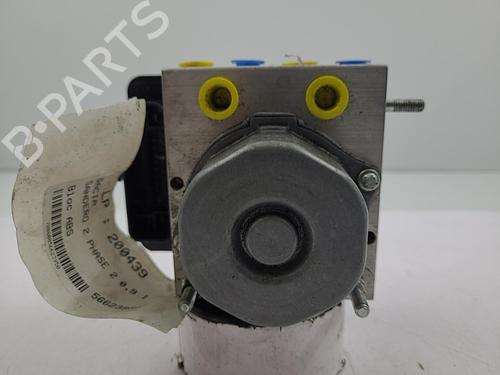 Used ABS pump ABS pump DACIA SANDERO II TCe 90 (B8M1, B8MA, B8AC) (90 hp) 22819061 22819061