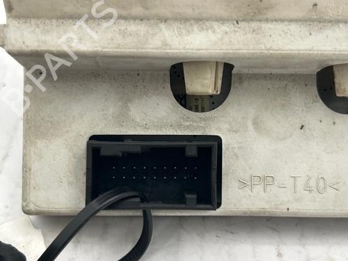 Used Display monitor Display monitor 38628901 38628901