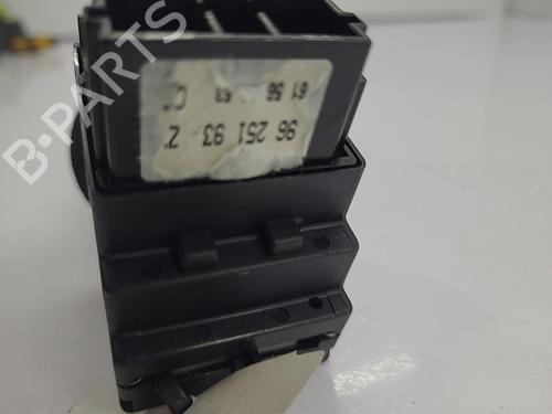 Used Switch Switch LANCIA ZETA (22_) 2.0 JTD 16V (220.AR5OOL) (110 hp) 22822532 22822532