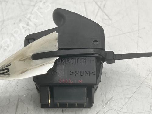 Used Right front window switch Right front window switch RENAULT KANGOO Express (FC0/1_) 1.5 dCi (61 hp) 40077698 40077698