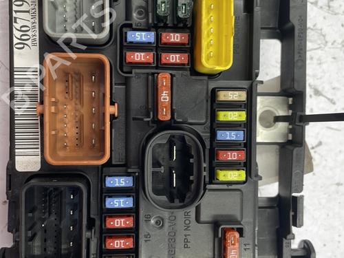 Used Fuse box Fuse box PEUGEOT 207 SW (WK_) 1.6 HDi (92 hp) 22842649 22842649