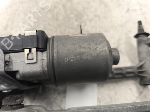 Front wiper motor VW TOURAN (1T1, 1T2) 2.0 TDI | BP24227658M29 