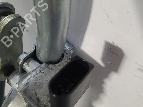 Used Front wiper motor BMW 3 Coupe (E92) 320 d (184 hp) 22829773