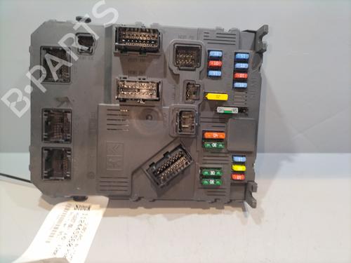 Used Fuse box Fuse box PEUGEOT 206+ (2L_, 2M_) 1.4 HDi eco 70 (68 hp) 29213481 29213481
