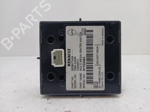 switch-renault-espace-iv-jk01_-2002-36804090 main image