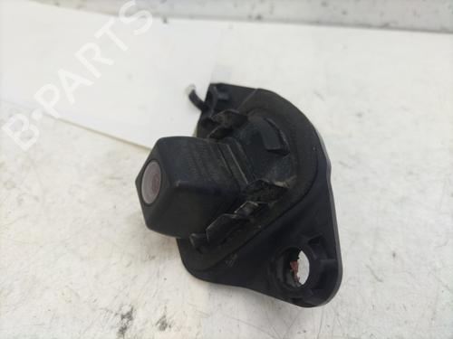 camera-toyota-yaris-_p13_-2010-2011-2012-2013-2014-2015-2016-2017-2018-2019-2020-28362600 main image