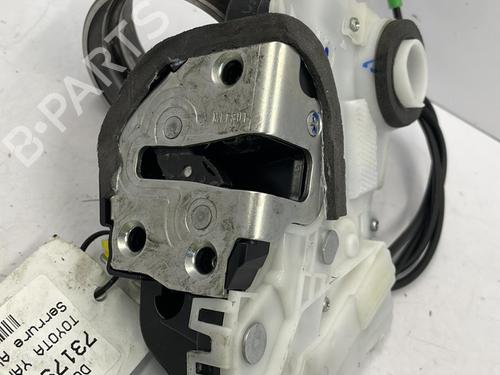 Front left lock TOYOTA YARIS (_P13_) 1.5 Hybrid (NHP130_, NHP130) | BP22827370C98 