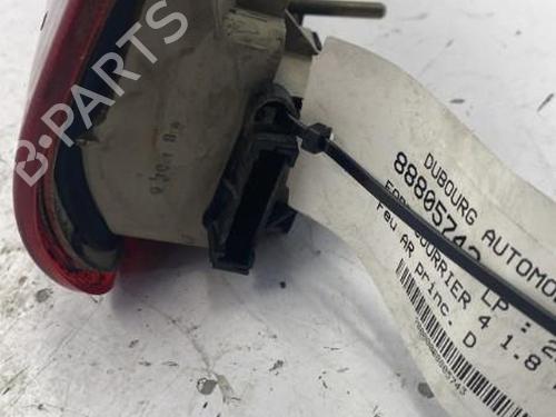 Used Right taillight Right taillight 22836454 22836454