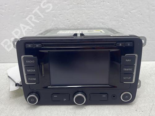 radio-vw-passat-b6-3c2-2005-2006-2007-2008-2009-2010-2011-31880285 main image