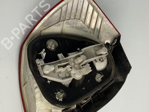 Piloto trasero derecho BMW 1 (E81) 118 d (143 hp) 22815303