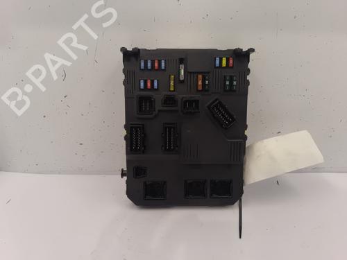 Used Fuse box PEUGEOT 206+ (2L_, 2M_) 1.4 HDi eco 70 (68 hp) 25758252