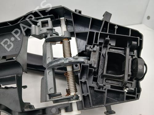 rear-right-exterior-door-handle-vw-touran-5t1-2015-35969114 main image