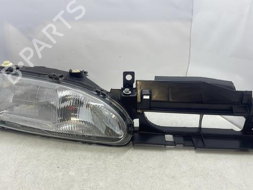 Used Right headlight FORD MONDEO I (GBP) 1.8 TD (88 hp) 29079516