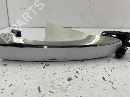 Used Front right exterior door handle Front right exterior door handle RENAULT MEGANE IV Hatchback (B9A/M/N_) 1.5 dCi 110 (B9A3) (110 hp) 22840943 22840943