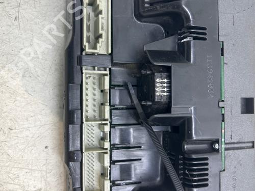 Used Climate control Climate control 37032007 37032007