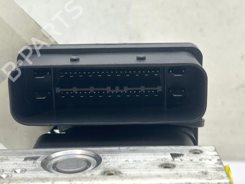 ABS Bremseaggregat ABS Bremseaggregat 38562390 38562390