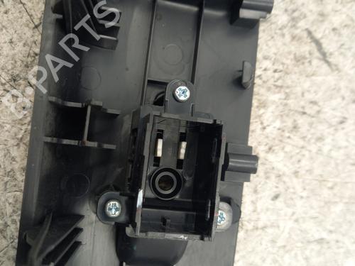 Right front window switch KIA SOUL I (AM) 1.6 CRDi 128 | BP24322886I26 - Image 2