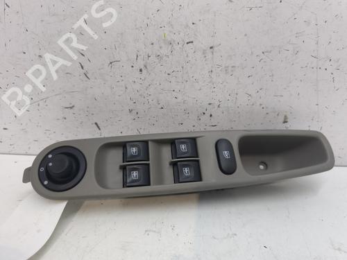 Used Switch RENAULT ZOE (BFM_) ZOE (92 hp) 26642297
