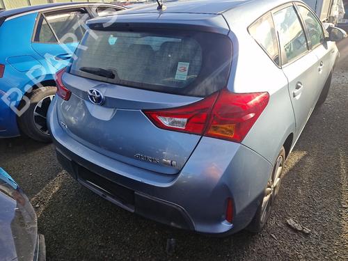 Switch TOYOTA AURIS (_E18_) 1.8 Hybrid (ZWE186_, ZWE186R) | BP39027078I30 - Image 11