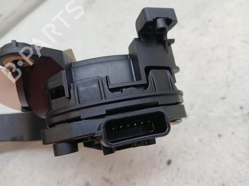 Pedal Pedal RENAULT CLIO V (B7_) 1.6 E-TECH 145 (B7MU) (143 hp) 39663984 39663984