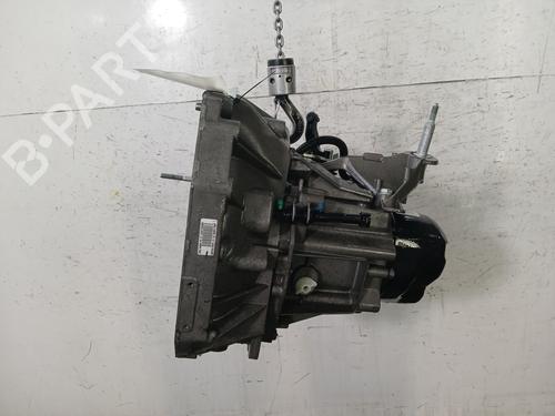 gearbox-dacia-duster-hs_-2010-2011-2012-2013-2014-2015-2016-2017-2018-31067988 main image