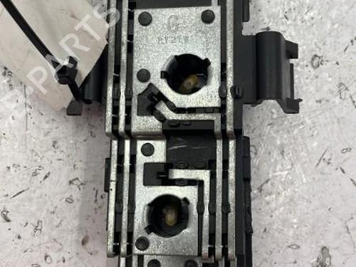 Used Lamp holder CITROËN XSARA PICASSO (N68) 2.0 HDi (90 hp) 22838190