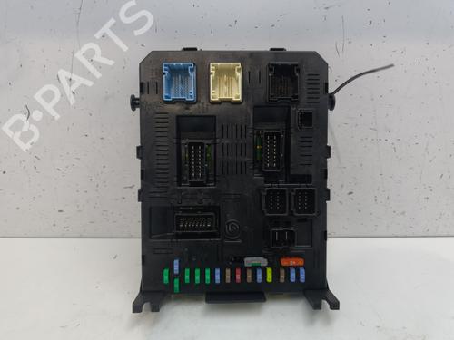 Used Fuse box Fuse box PEUGEOT 307 (3A/C) 1.6 HDi 110 (109 hp) 26031499 26031499